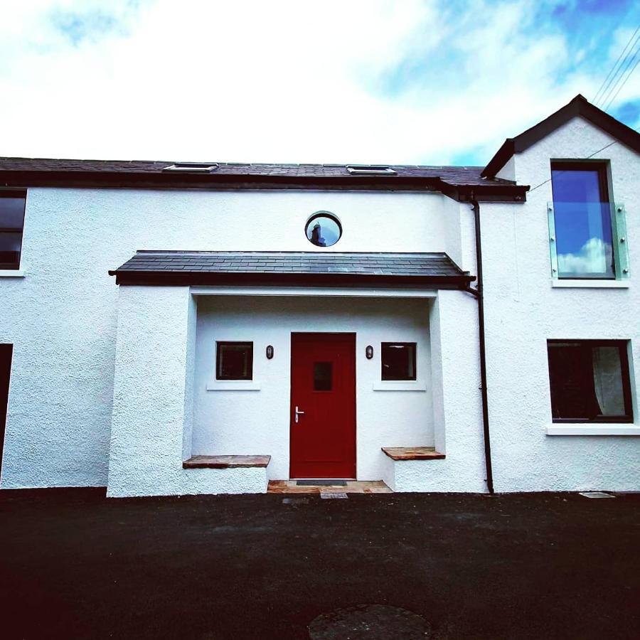 Bryansford Cottage Stables Exterior photo